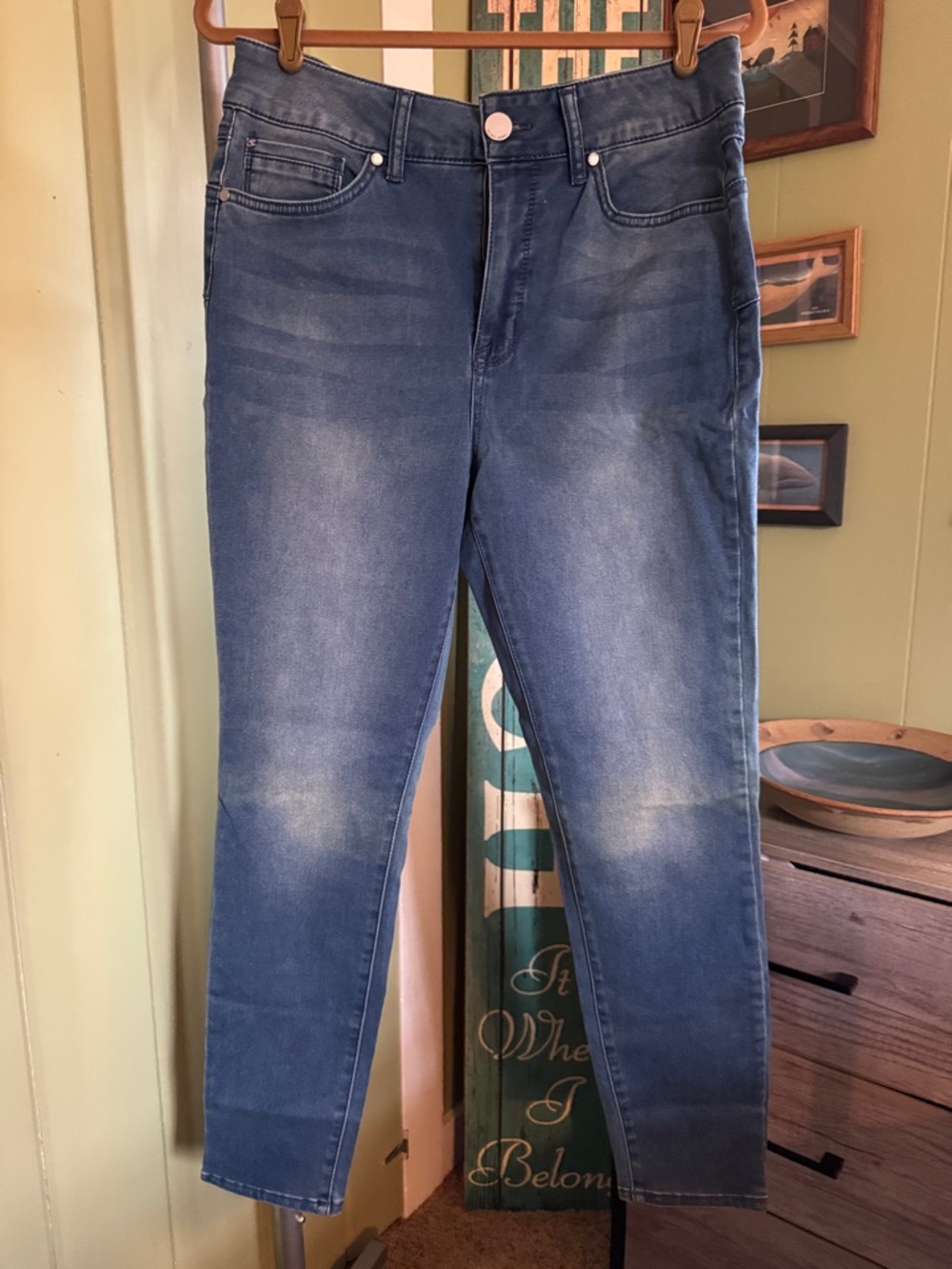 NWT Seven7 skinny jeans